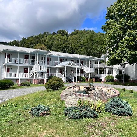 Mountain Quest Inn Marlinton Exterior foto